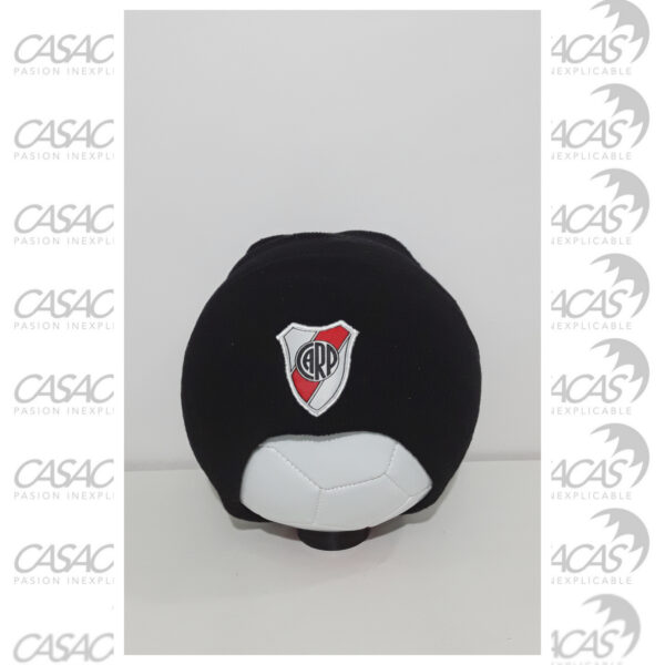 Gorro Lana River
