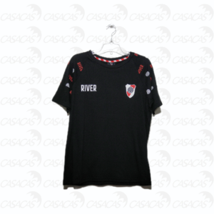 Remera Estampada River