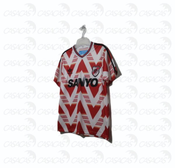 Camiseta Retro River - Imagen 2