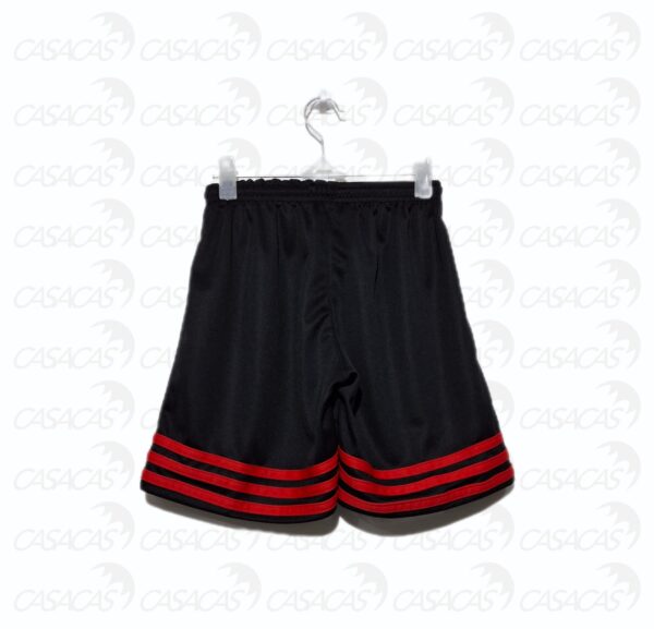 Short Retro River - Imagen 3