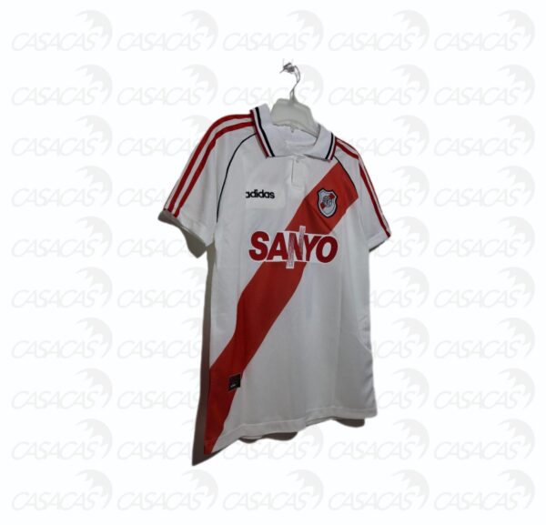 Camiseta Retro River - Imagen 2