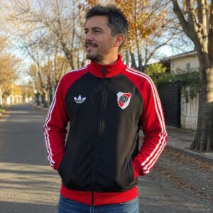 Campera Deportiva River