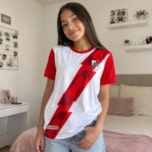Remera Fan River